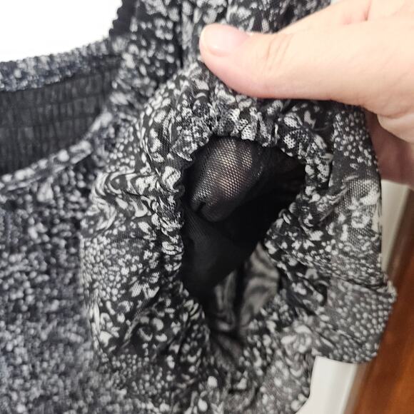 Anthropologie Aurelia Smocked Top Floral Sz Large Balloon Short Sleeves Stretch - Picture 6 of 8